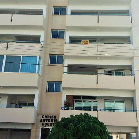 403 Apartment Carisa Artemis Court Larnaca Dış mekan fotoğraf