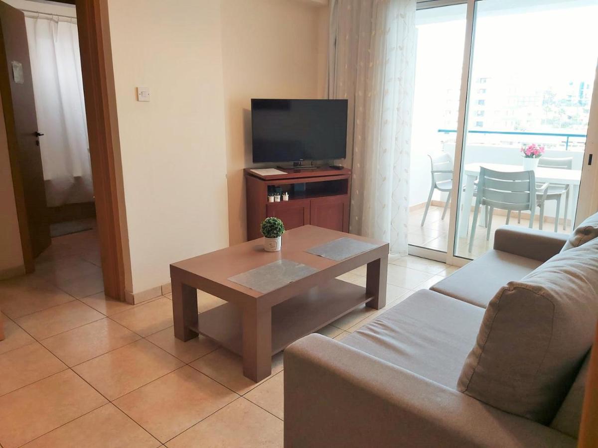 403 Apartment Carisa Artemis Court Larnaca Dış mekan fotoğraf